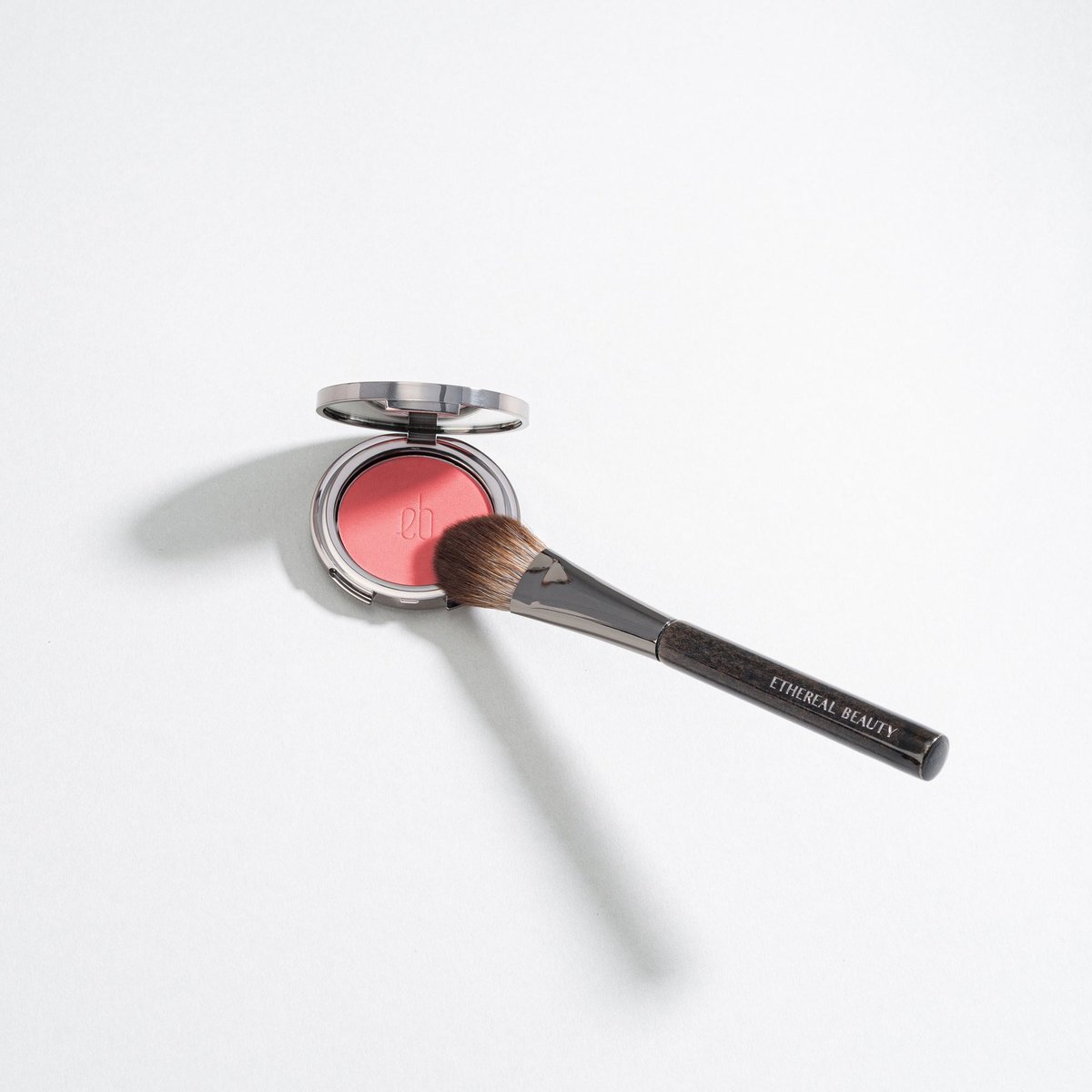Cheek Set: Coral Desire  & Pinsel 